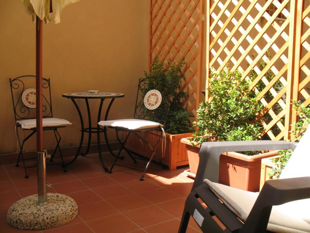 Bed&Bed Tommaso Fazzello Only Rooms Taormine Extérieur photo
