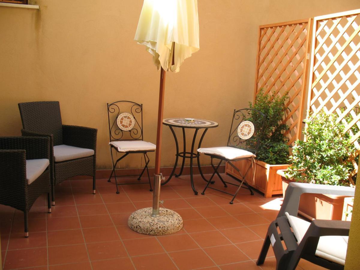 Bed&Bed Tommaso Fazzello Only Rooms Taormine Extérieur photo