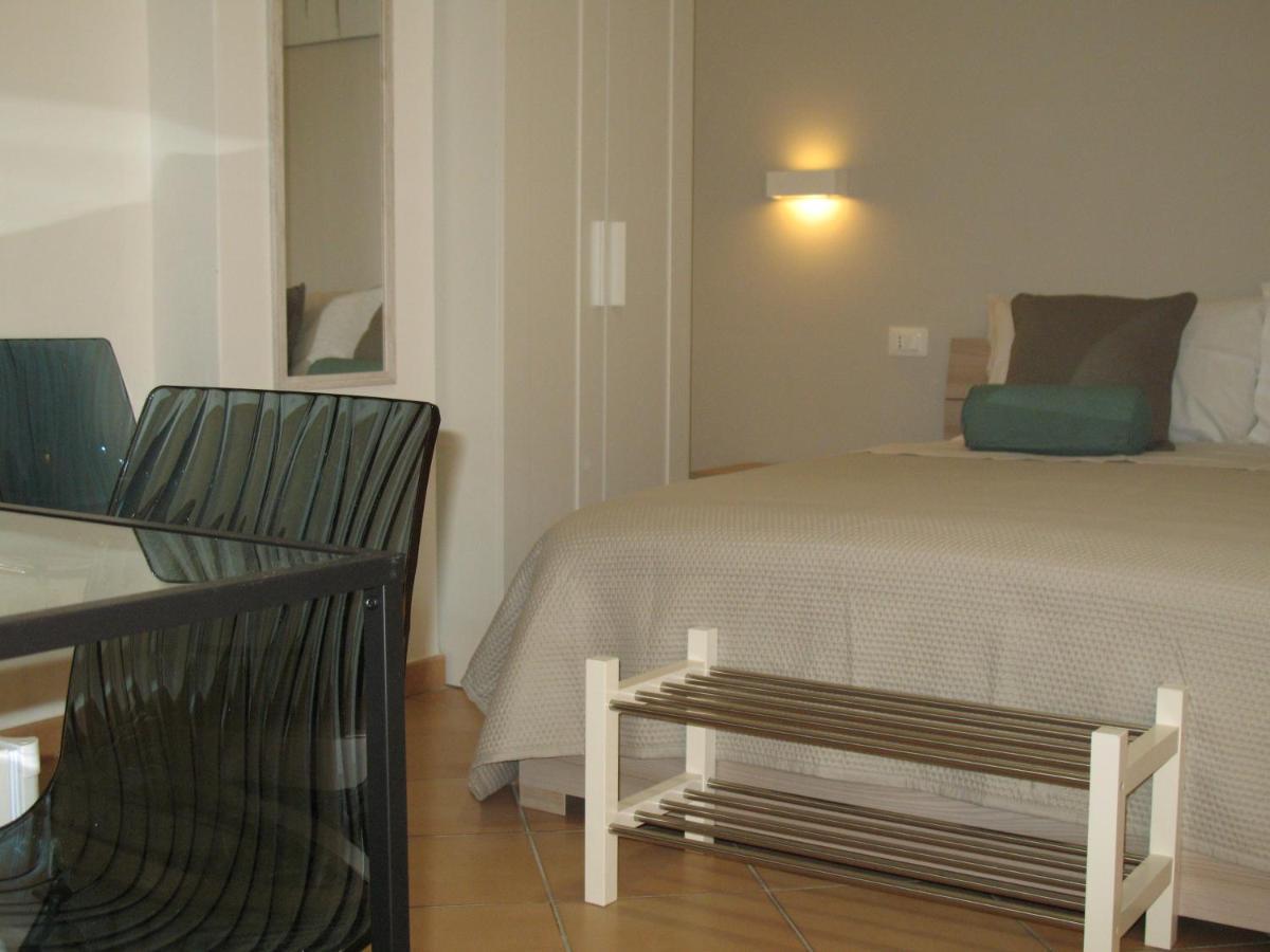 Bed&Bed Tommaso Fazzello Only Rooms Taormine Extérieur photo